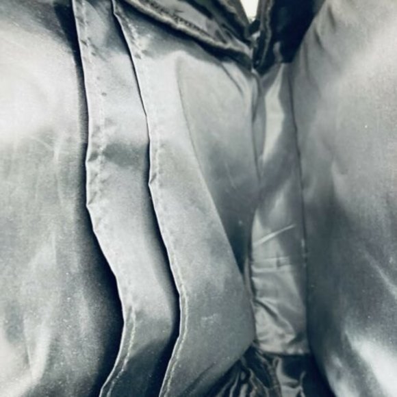 Targus Black Inner And Outer Pockets Buckle Belted Laptop Backpack Case - Picture 10 of 12